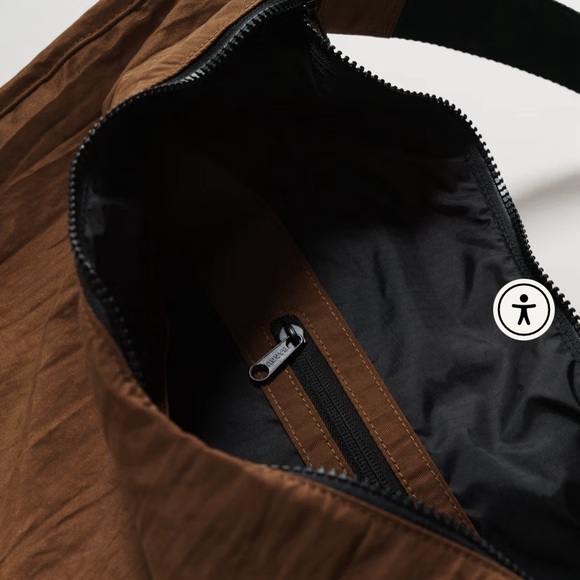 Large Brown Baggu Crescent Bag - Picture 5 of 5